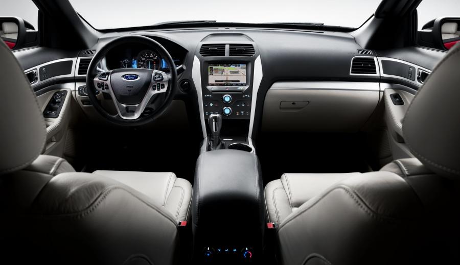  Ford Explorer 2011 года  (фото 78 из 174)